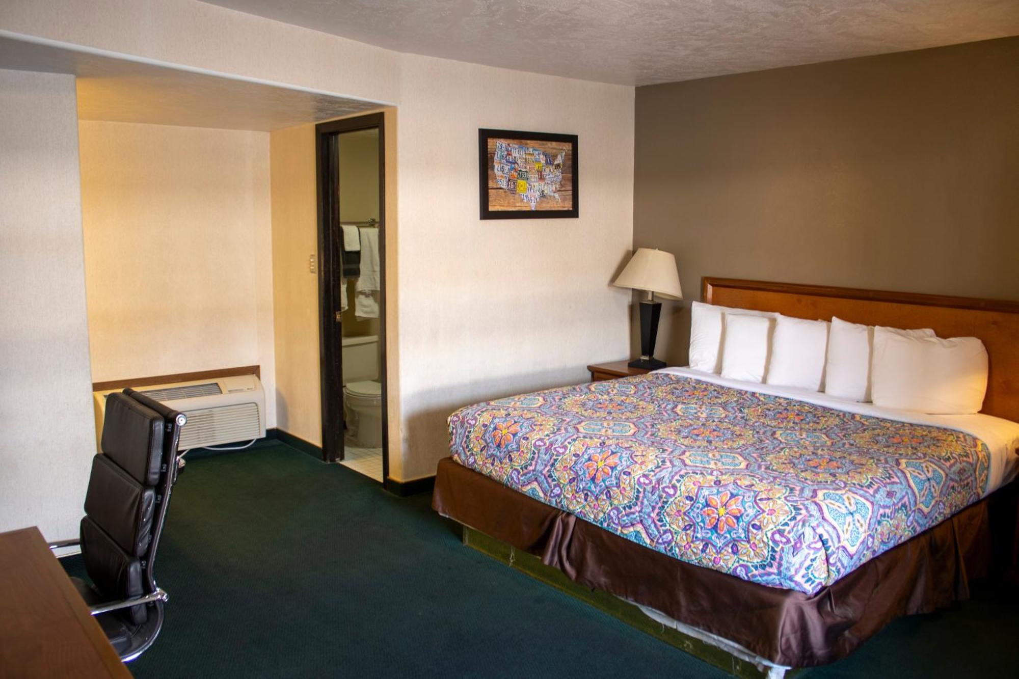 Patriot Stay Motel Върнал Екстериор снимка