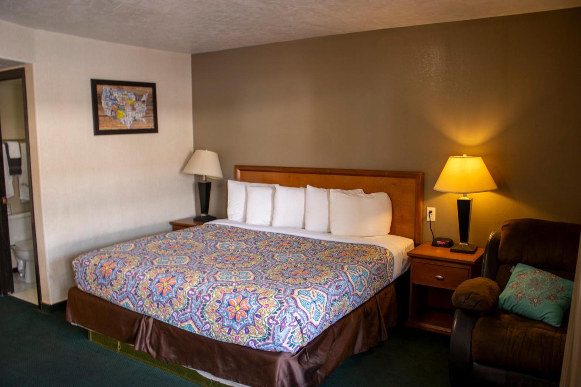 Patriot Stay Motel Върнал Екстериор снимка